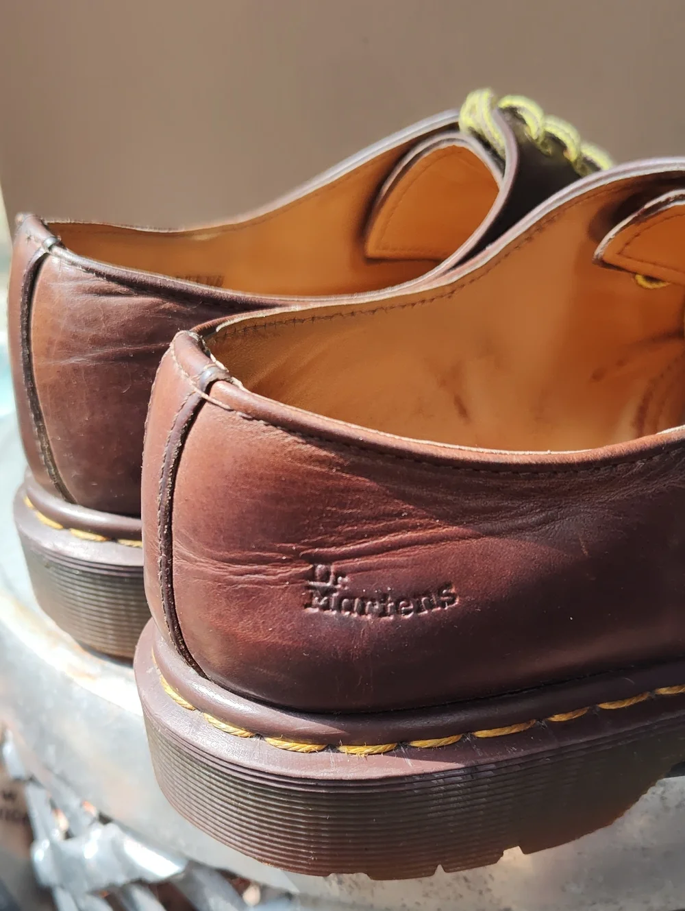 DR. MARTENS Brown Crazy Horse Leather OXFORDS, Men's 10, Air Cushion Soles